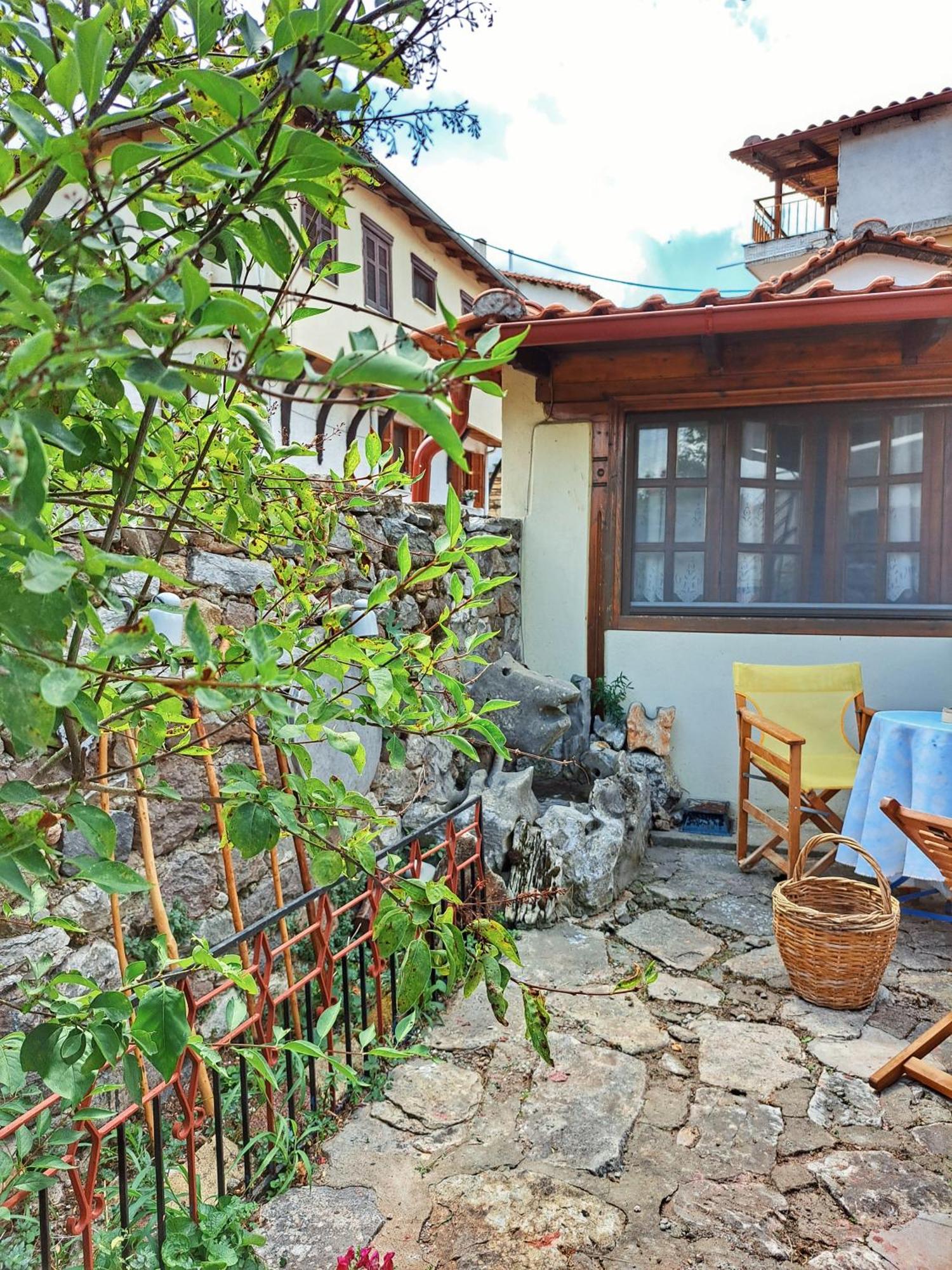 Panthea Cottage Sztavrúpoli Kültér fotó